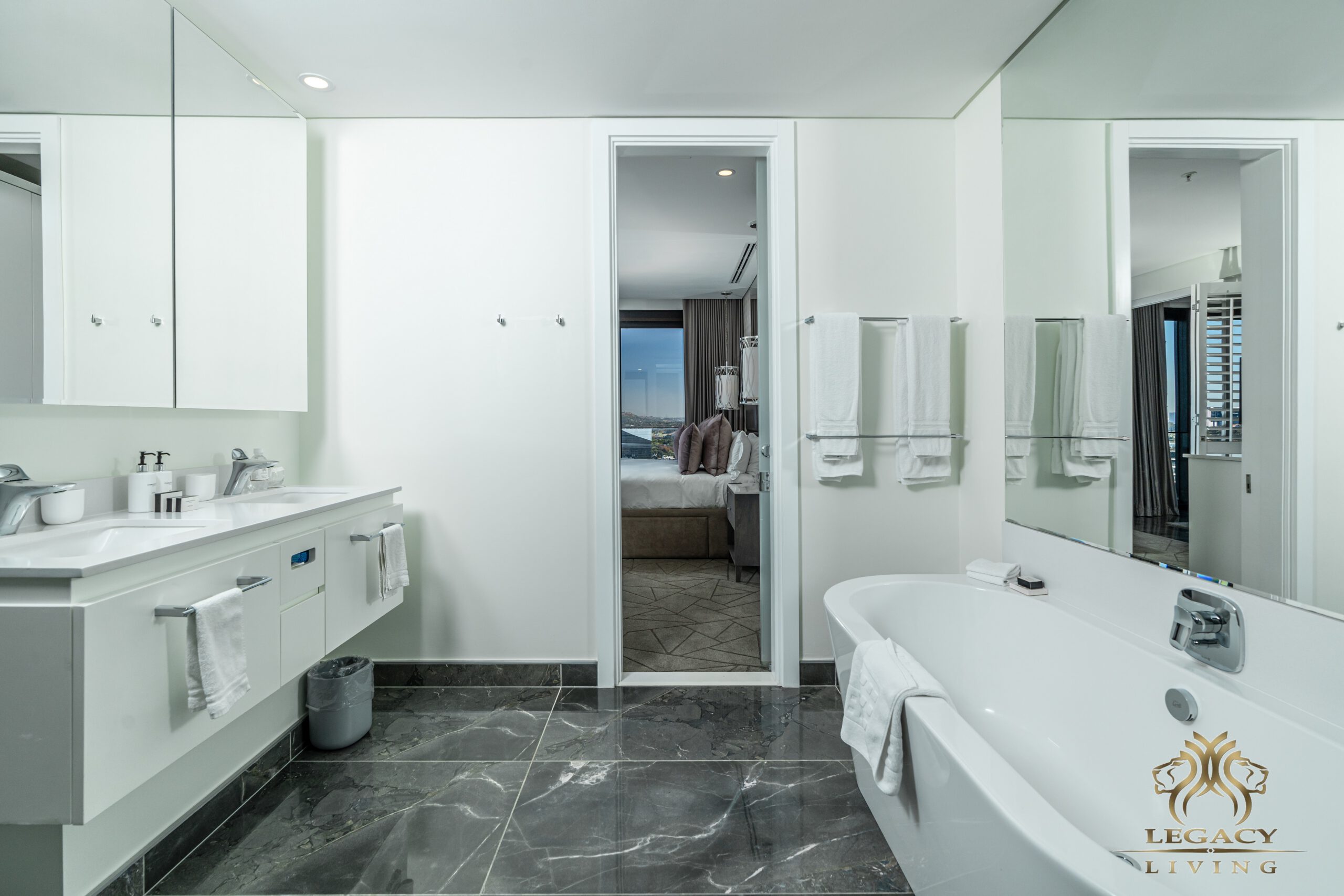 1 BEDROOM LUXURY
