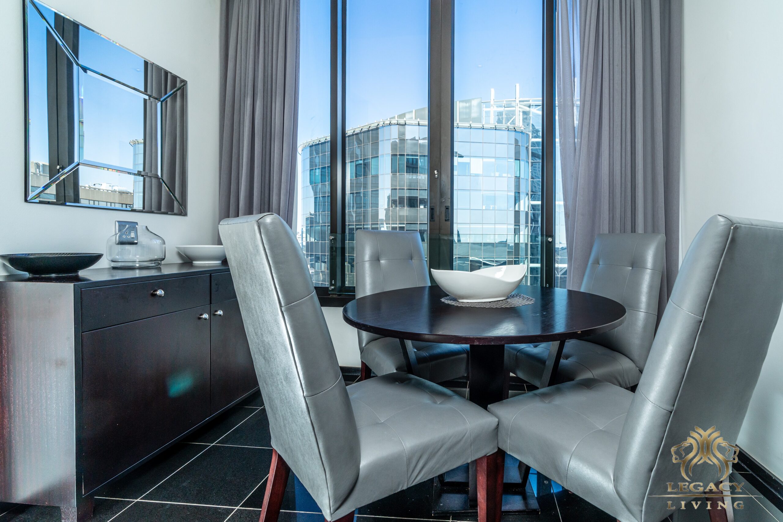 Davinci Hotel and Suites