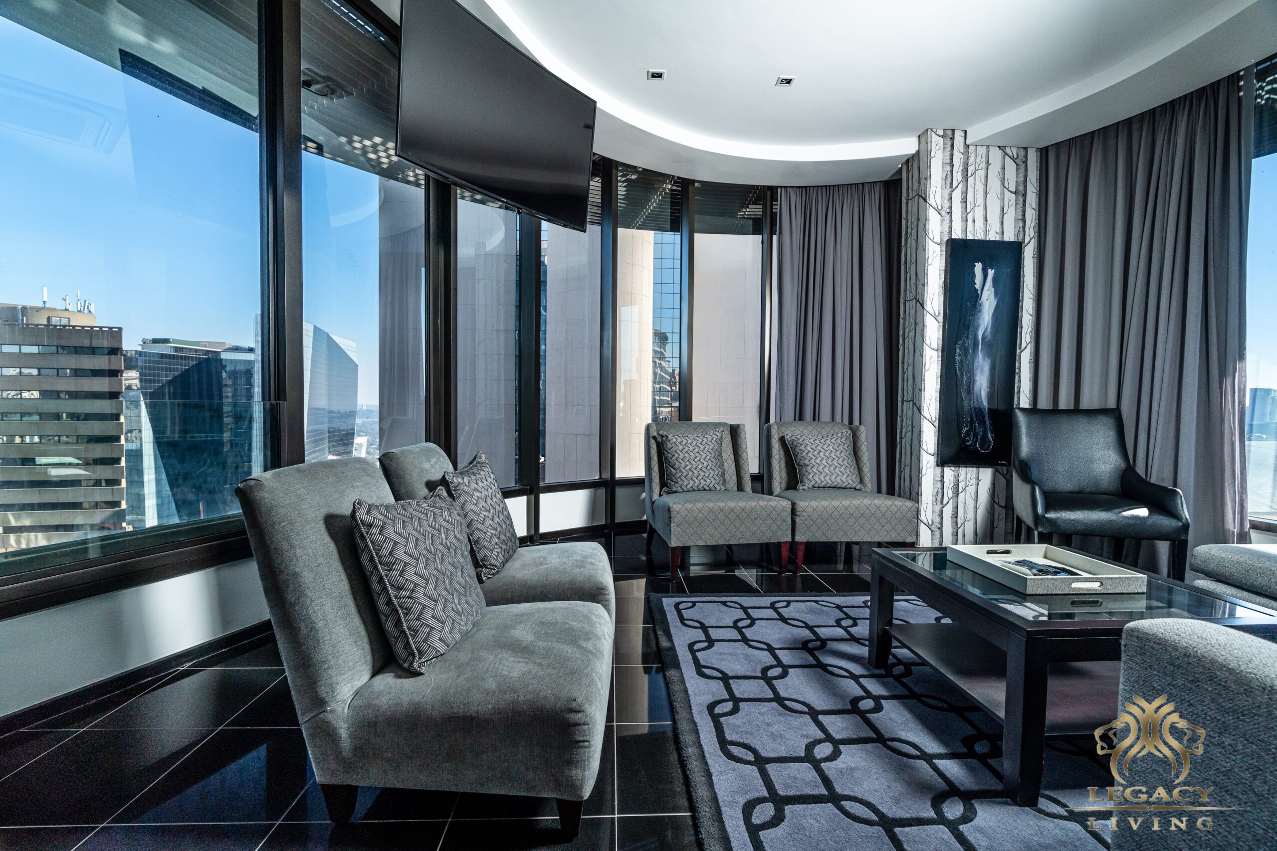 Davinci Hotel and Suites