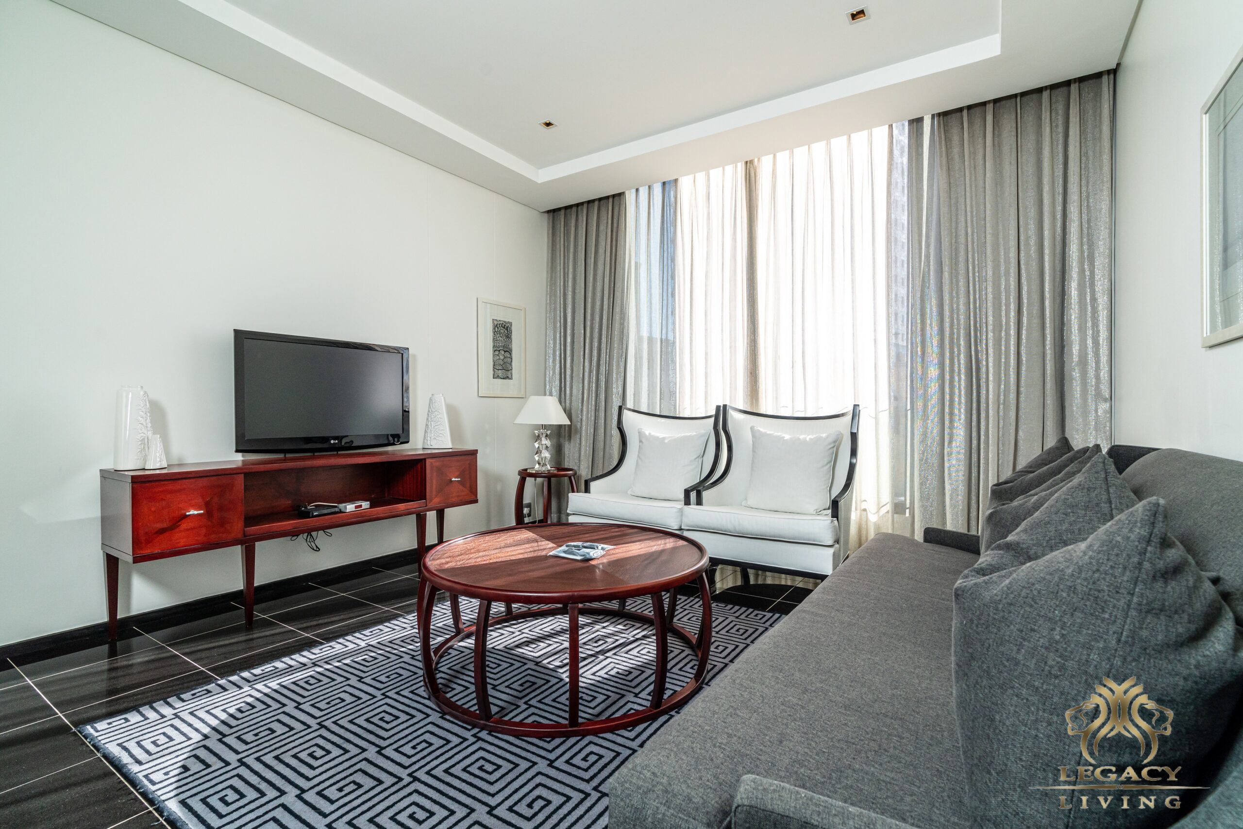 Davinci Hotel and Suites