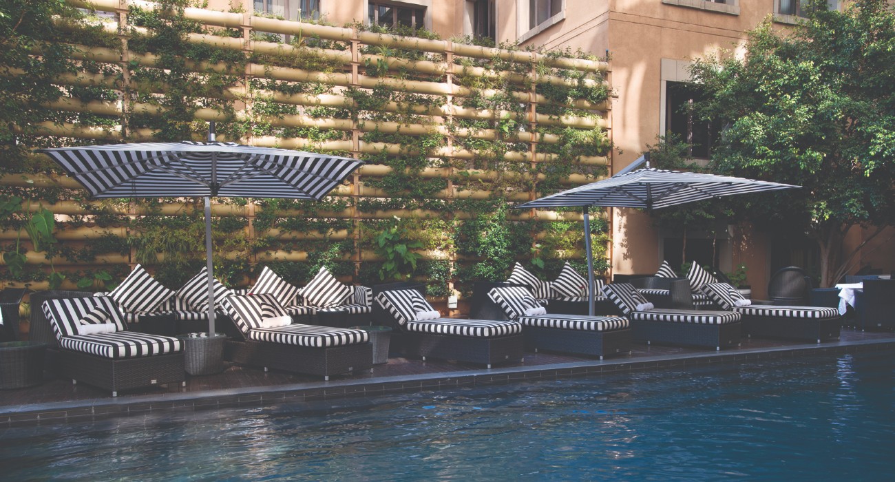 Davinci Hotel and Suites