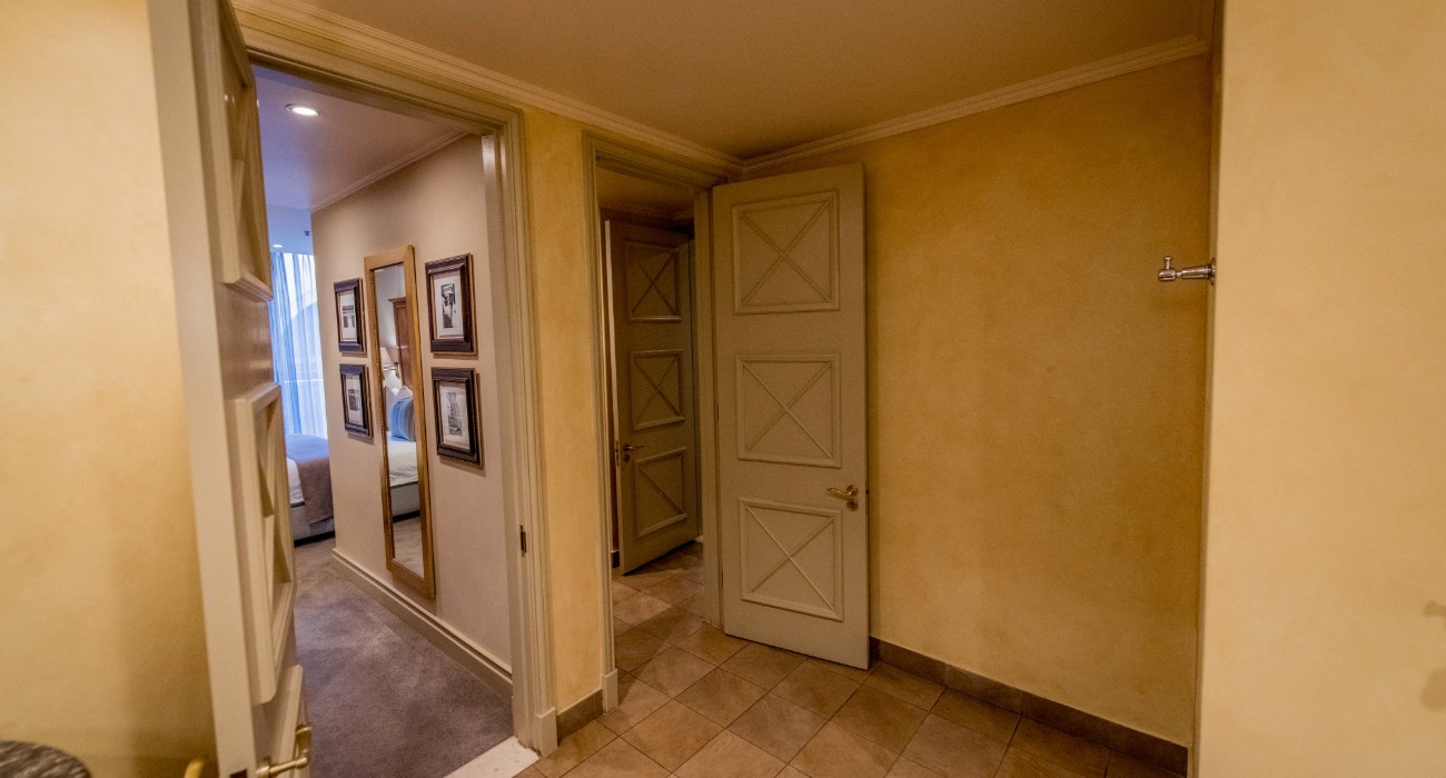 1 BEDROOM LUXURY