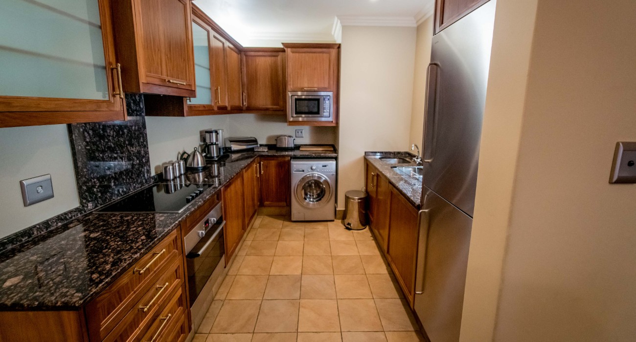 1 BEDROOM LUXURY