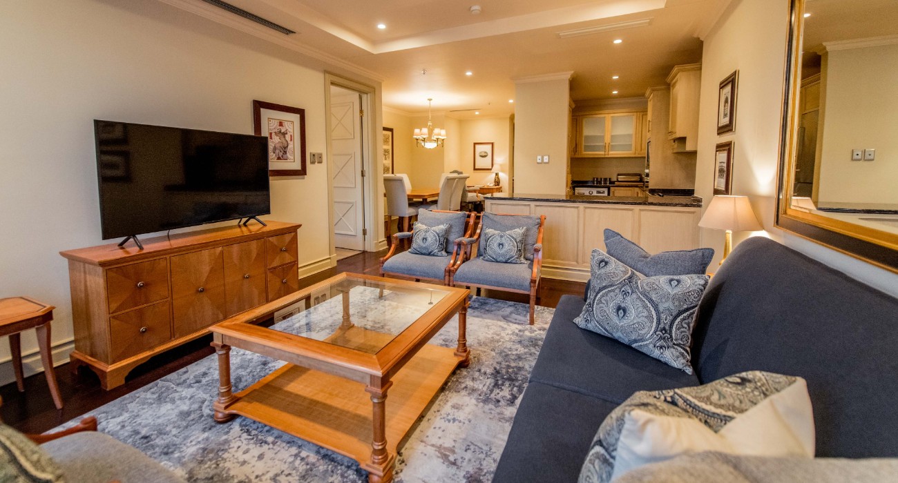 1 BEDROOM LUXURY