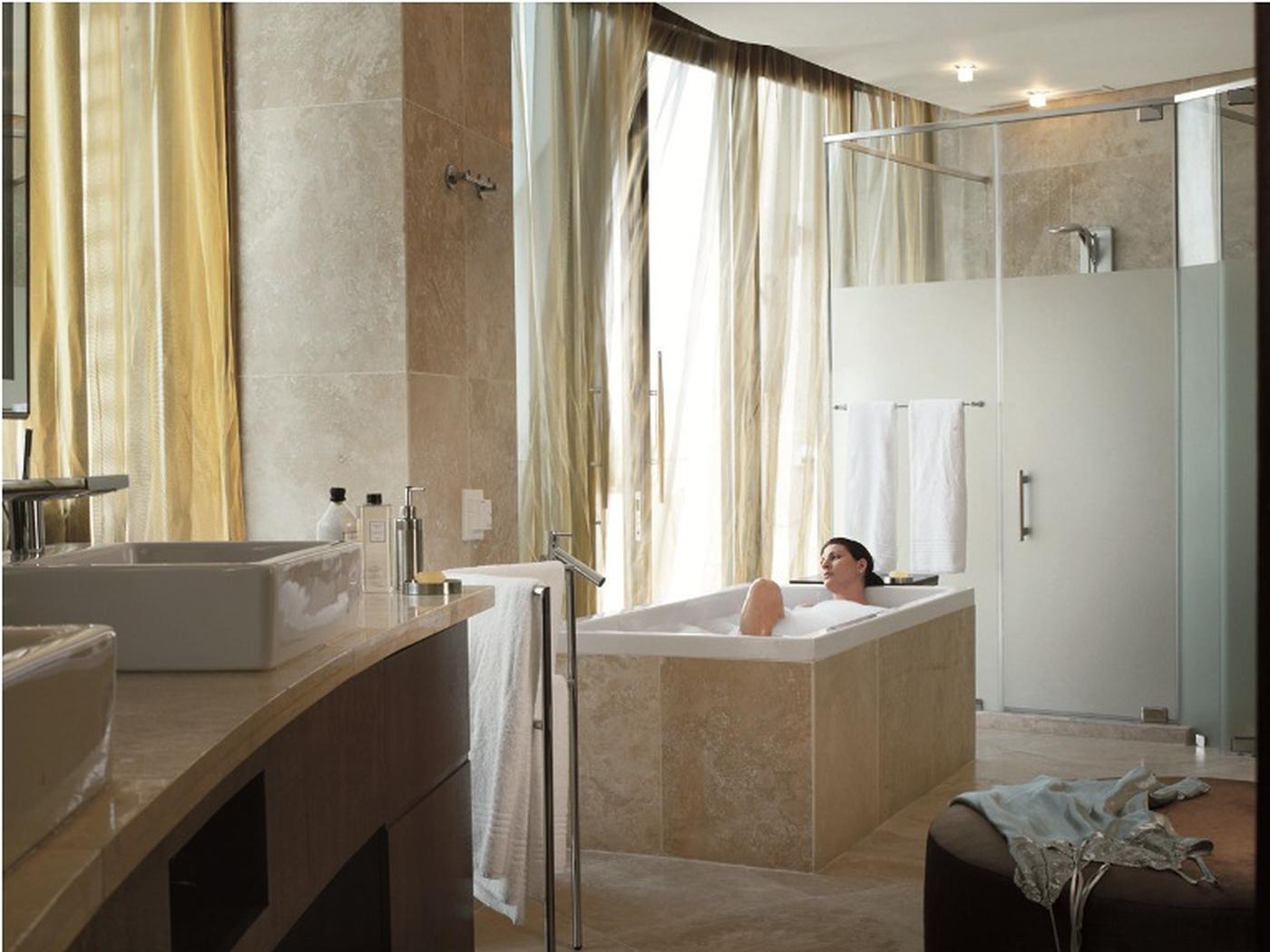 3 BEDROOM LUXURY