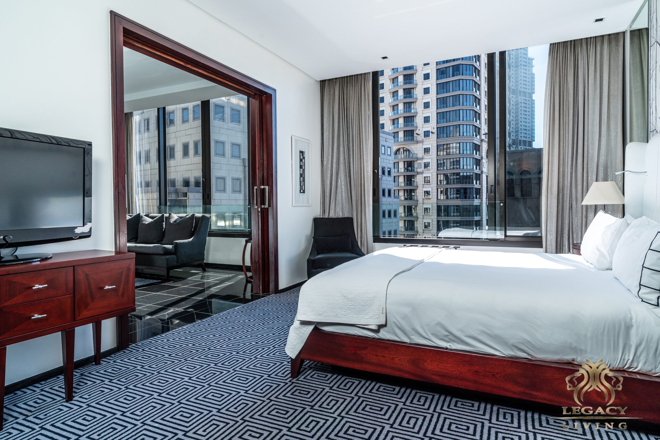 1 BEDROOM LUXURY