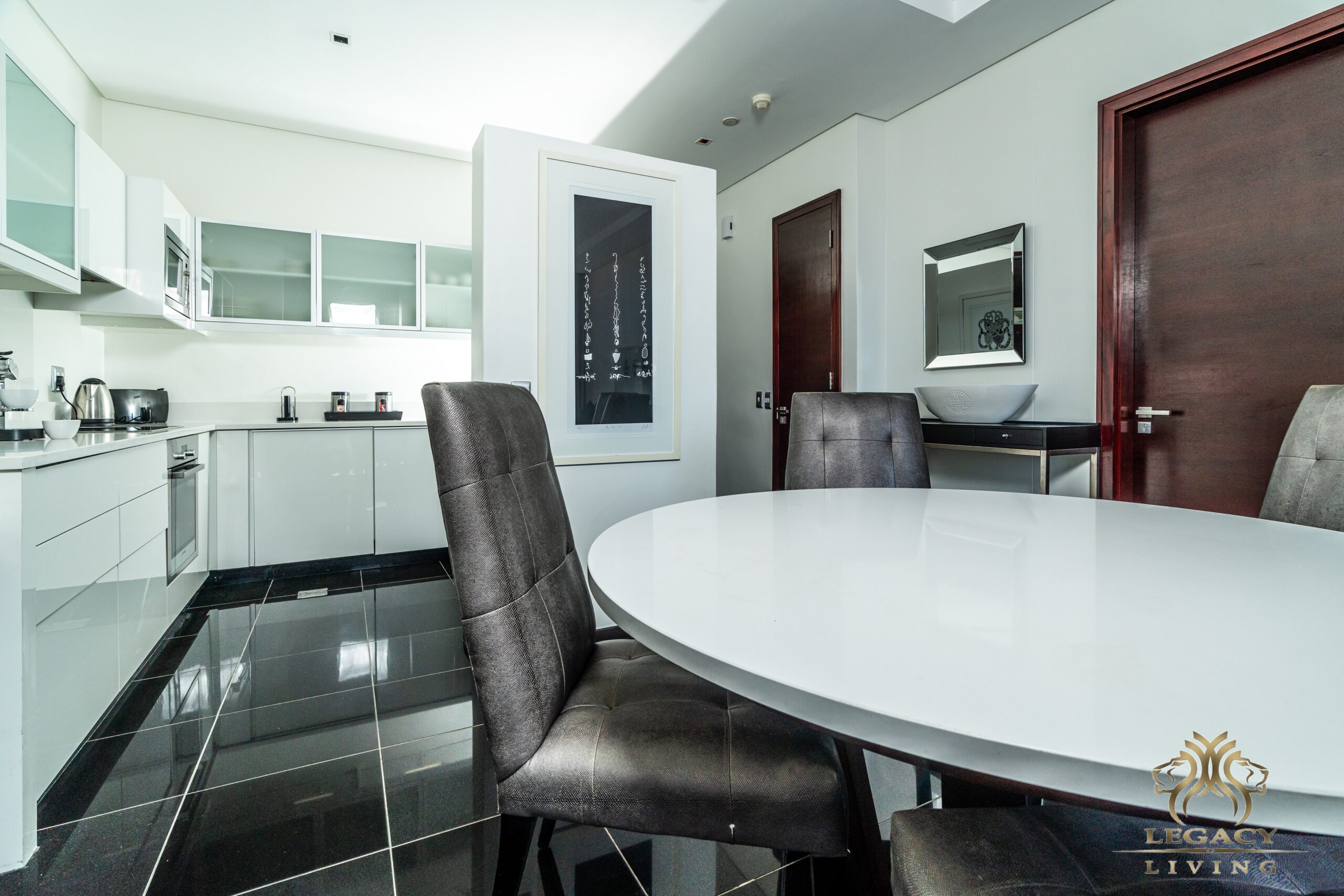1 BEDROOM LUXURY