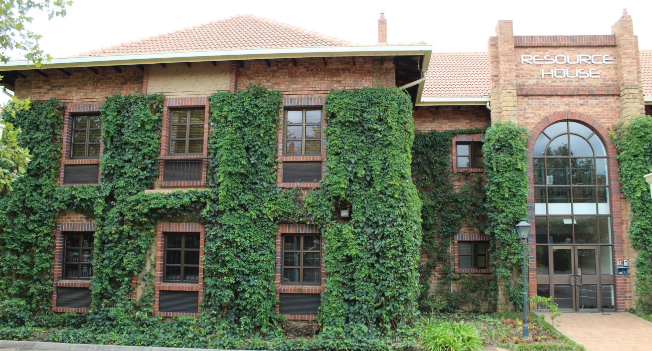 11 Summer Street